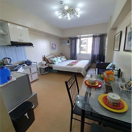 אילוילו Avida Atria Tower 1 Studio Type Condominium מראה חיצוני תמונה